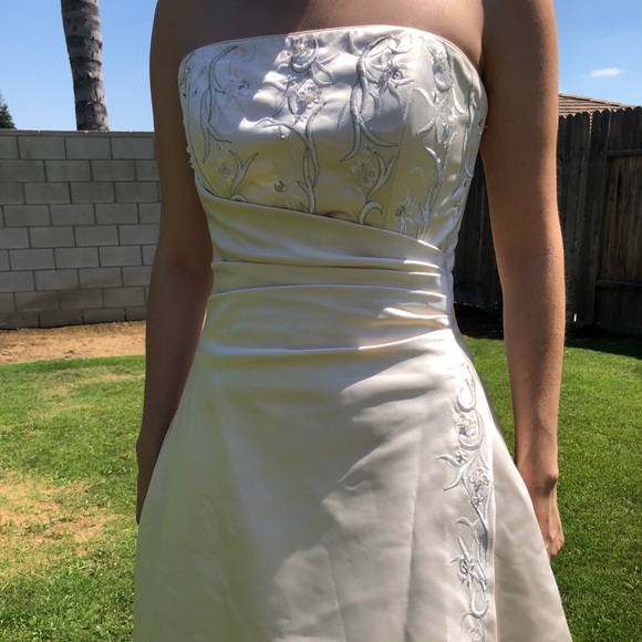 Worn once. Good condition. - Picture 3 of 13